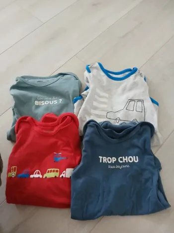 4 body manche longue taille 36 mois