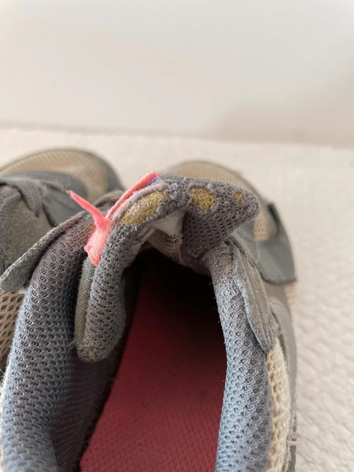 Baskets Nike Air fille grises et roses 26 - photo numéro 11