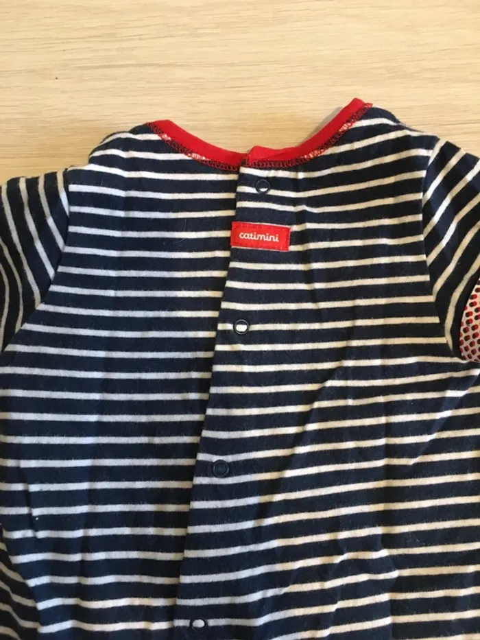 Lot 2 barboteuses 6 mois - photo numéro 13