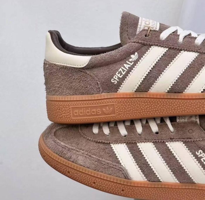 Baskets de  Adidas P41 - photo numéro 3