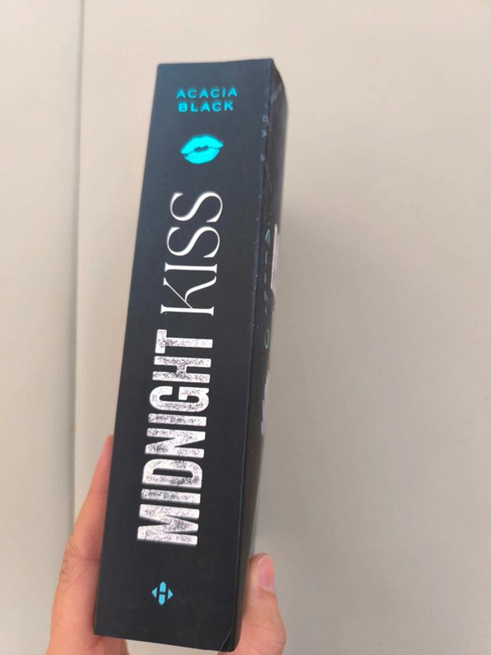 Midnight Kiss Acacia Black - photo numéro 3
