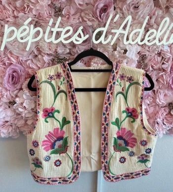 Gilet sans manches en gaze de coton crème broderies fleuris, taille 36