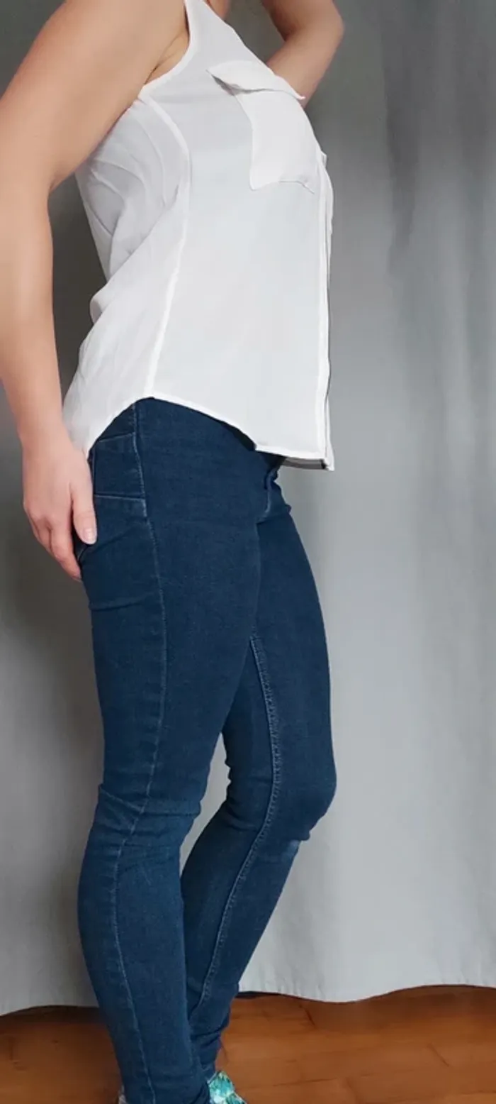 Blouse sans manche - photo numéro 2