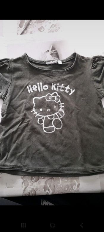 Tee shirt