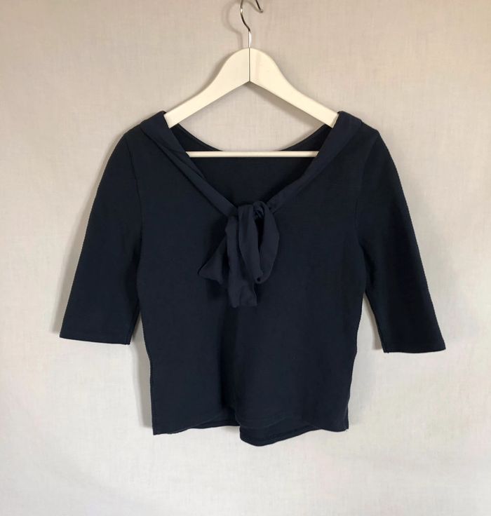 Haut manches trois quarts lavallière bleu marine texturé Bonobo taille 34 comme neuf - photo numéro 12