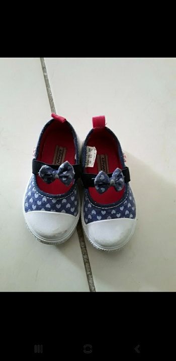 Chaussures taille 20