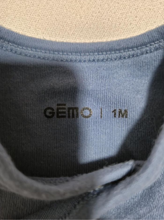 👶 Pyjama Gémo - 1 mois - photo numéro 3