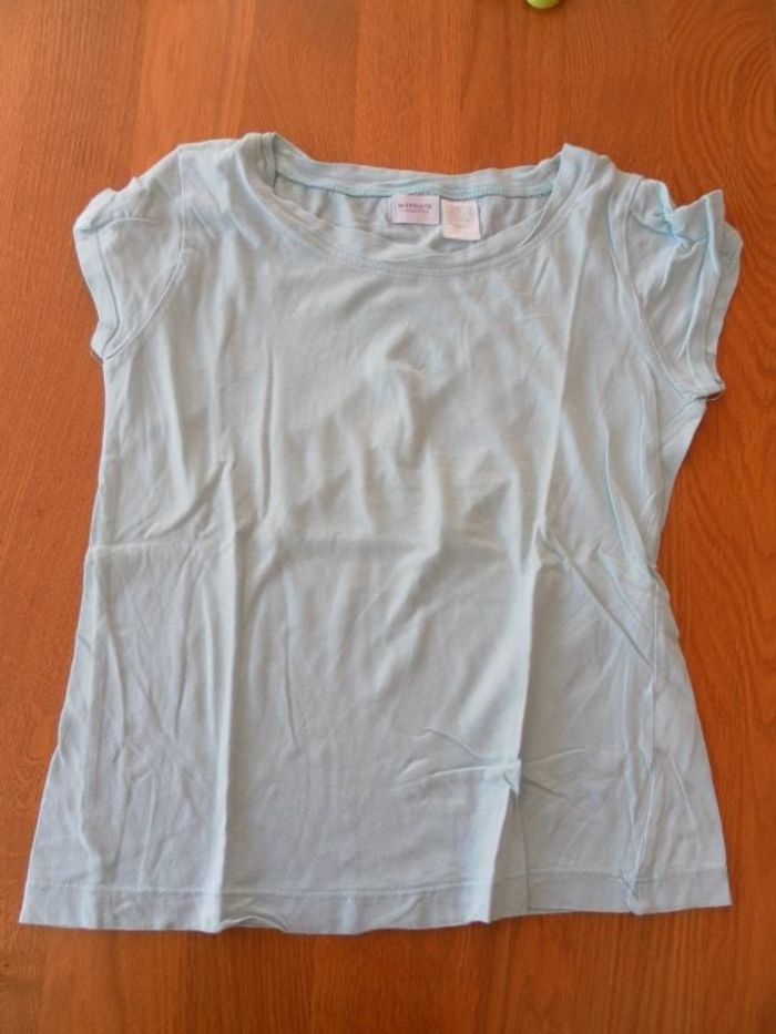 tee-shirt bleu