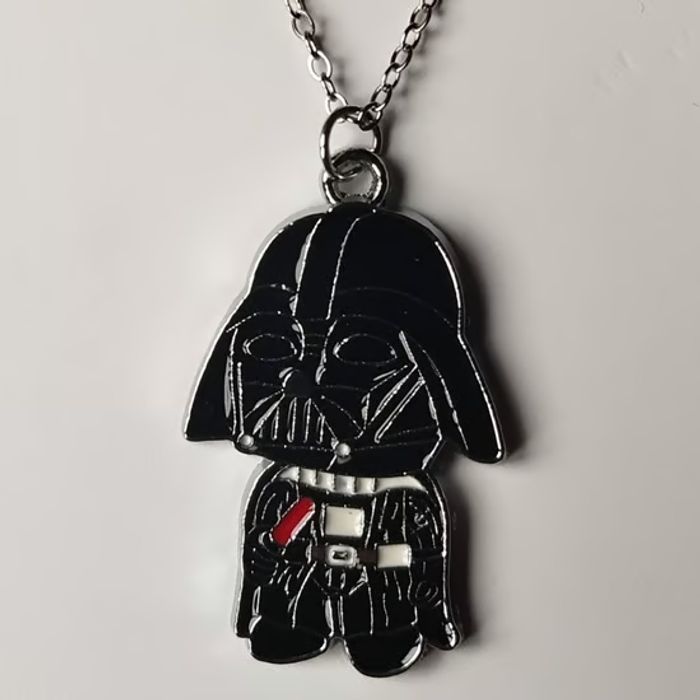 STAR WARS - Collier + Pendentif Dark Vador - photo numéro 1