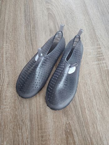 Chaussures d'eau