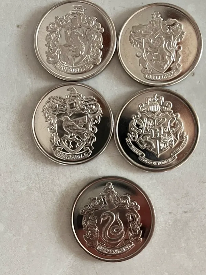 lot de pieces ou jetons harry potter - photo numéro 7