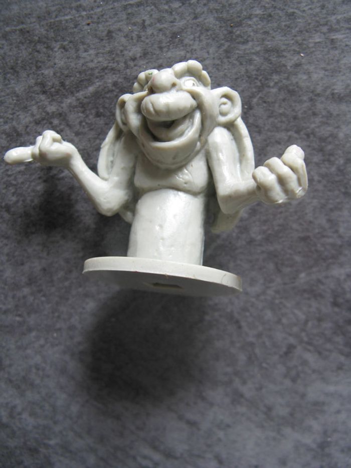 bossu d enotre dame figurine