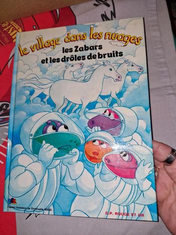 Le village dans les nuages  les zabars et les drôles de bruits