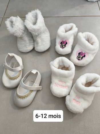 Lot chaussures et chaussons 6 12 mois