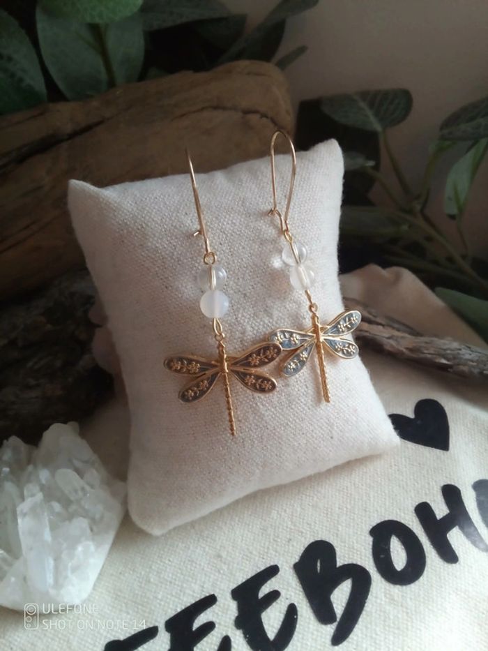 Boucles d'oreilles bohèmes libellules et pierres naturelles