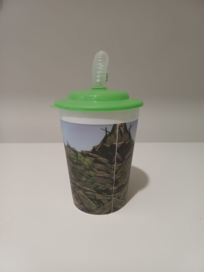 Verre paille avec couvercle Avengers MARVEL - photo numéro 4