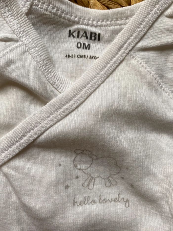 Lot 2 bodies naissance - photo numéro 2