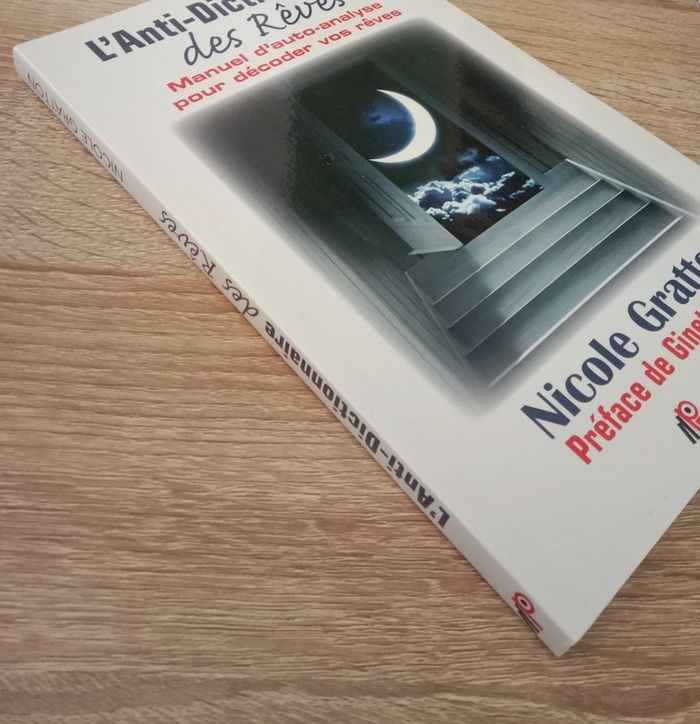 Nicole Gratton 🪅 L'Anti-Dictionnaire des rêves - photo numéro 3