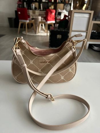 Sac label rose. Prix non négociable. Bandoulière. Porte main