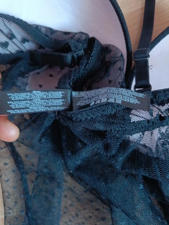 Nuisette noire dentelle 95C (95 C) - photo numéro 16
