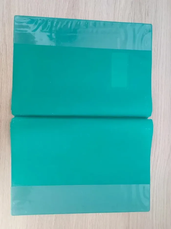 Lot 3 protège-cahier noir vert bleu - A4 - photo numéro 7
