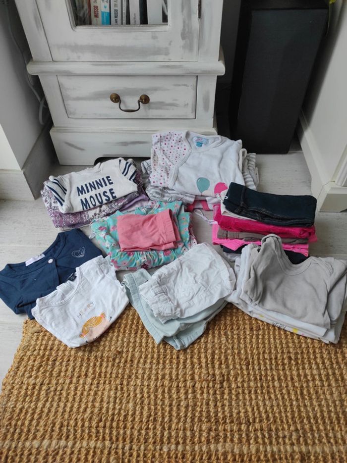 Lot vêtements bébé fille printemps 12mois