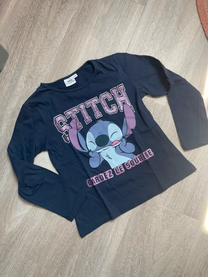T-shirt Manches Longues Stitch 8 ans