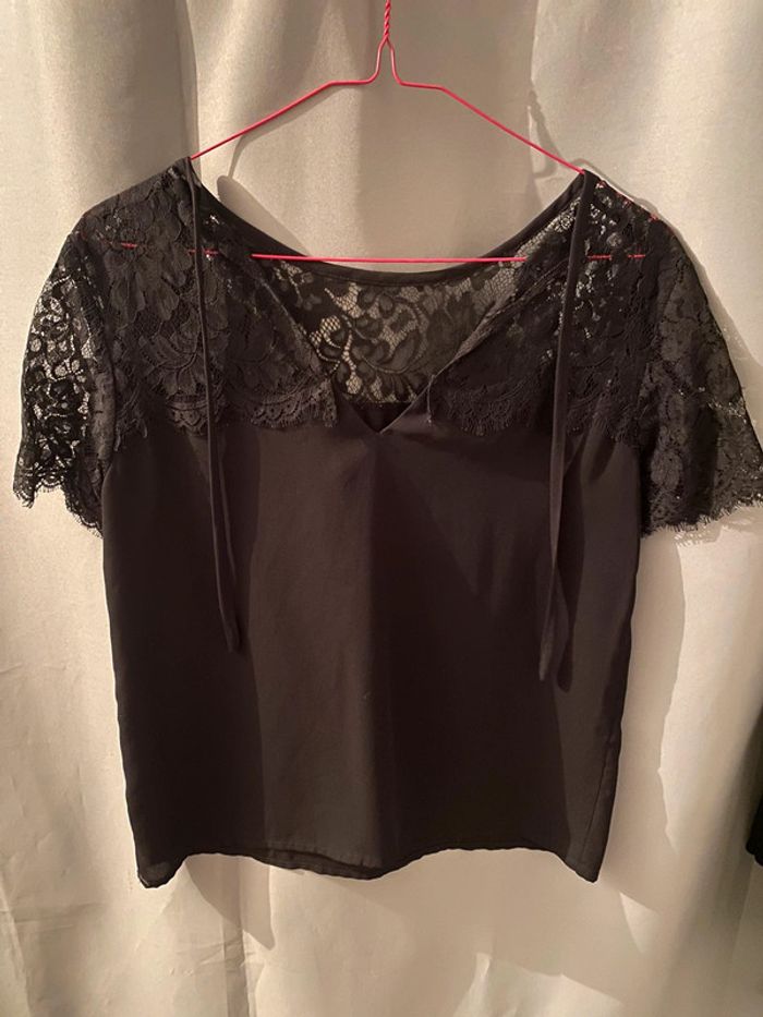 T-shirt dentelle - photo numéro 3
