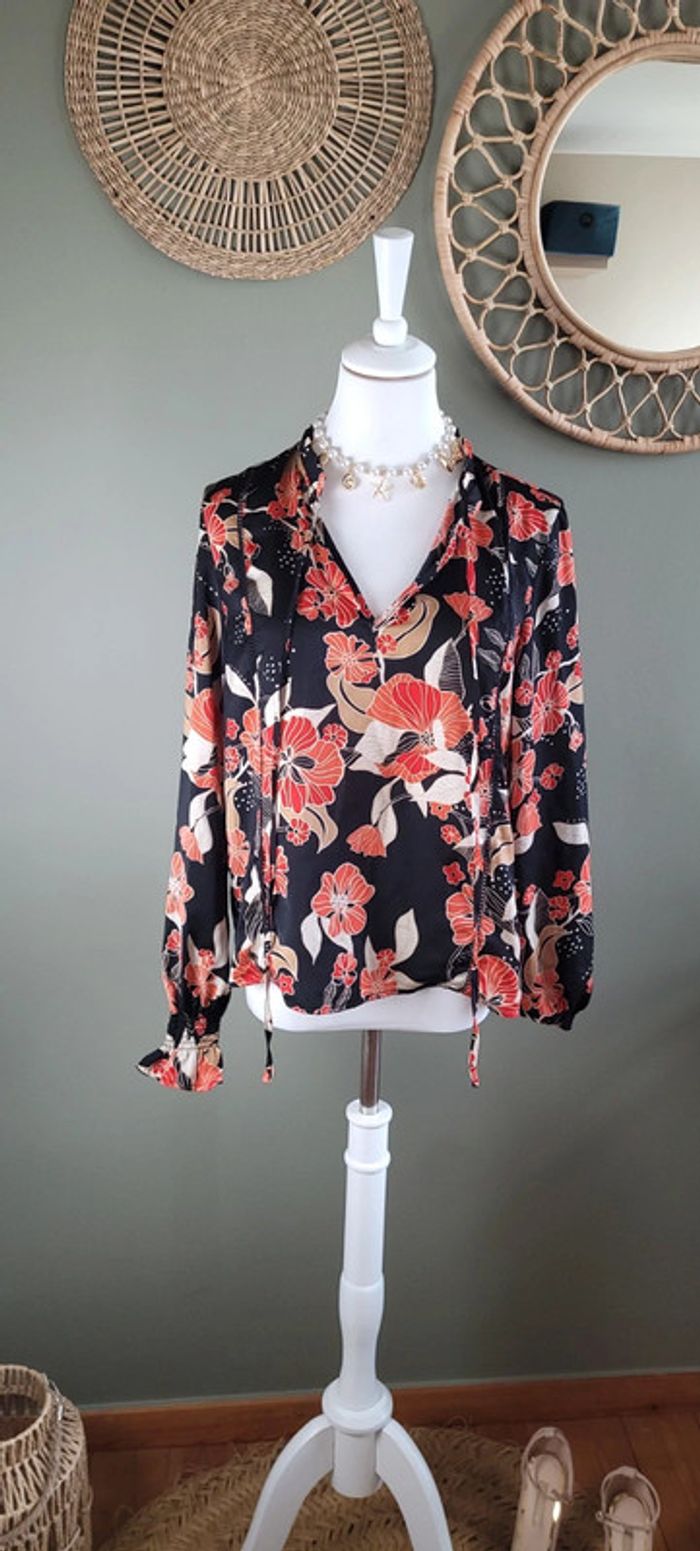 Jolie blouse fluide Camaïeu Taille M Parfait état - photo numéro 2