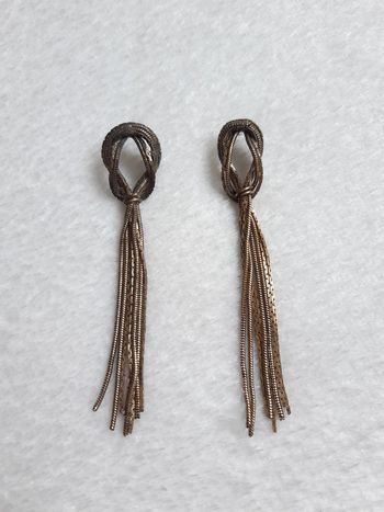 Boucle d'oreille longue