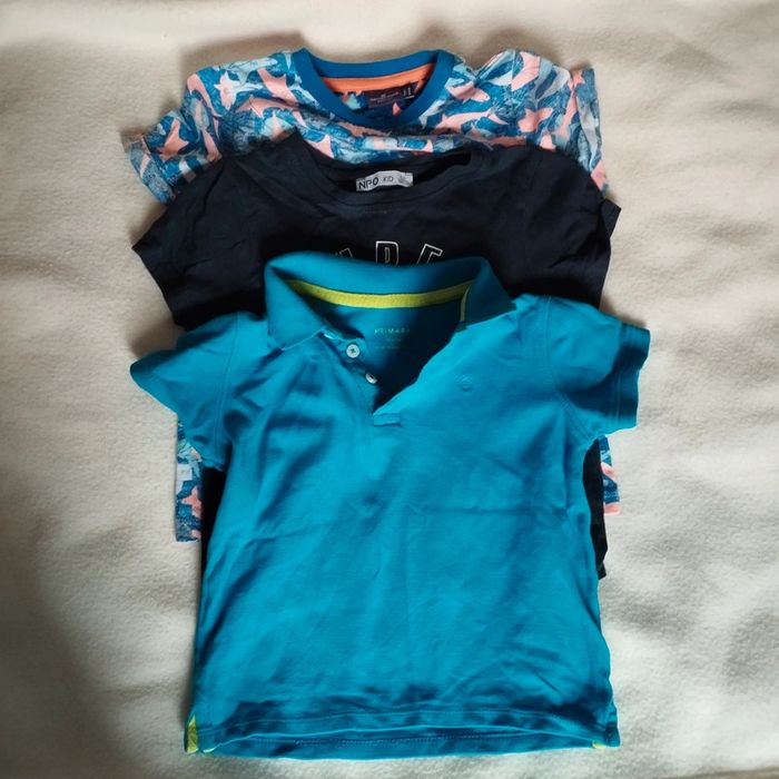2 t-shirts et 1 polo 104