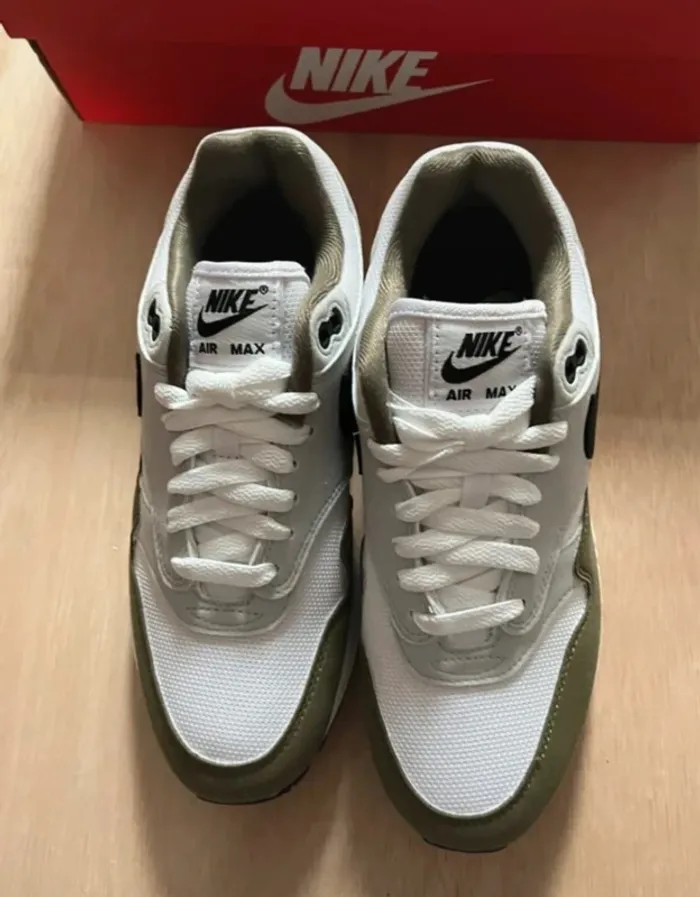 Nike Air Max 1 White Black Pure Platinium Médium Olive Taille 38,5 - photo numéro 2