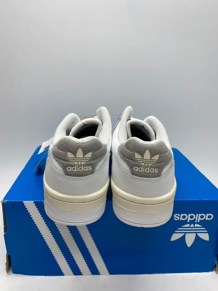 Baskets Adidas Rivalry low 40,5 - photo numéro 4