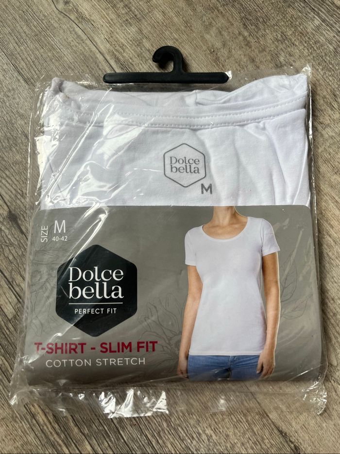 Tee shirt