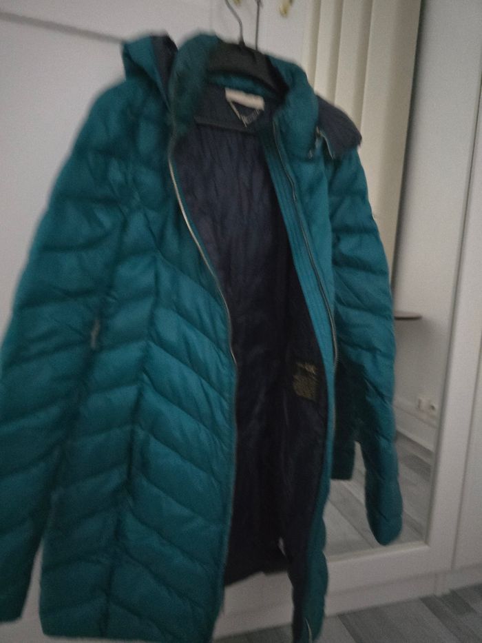 Doudounne pour femme en tres bon état - photo numéro 7