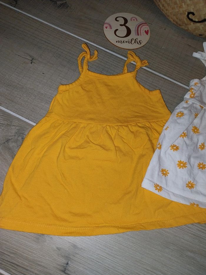 Robe bébé - photo numéro 4