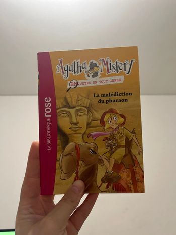 Livre Agatha Mistery « La malédictions du pharaon »