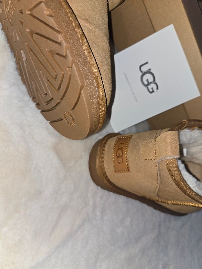 Ugg botine 38 - photo numéro 2