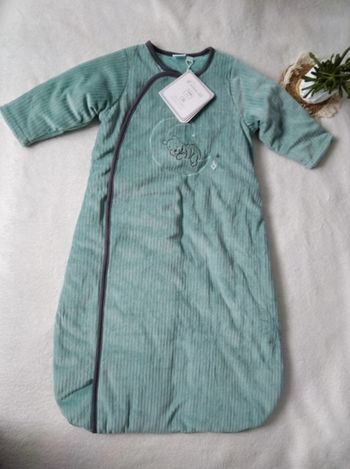 Gigoteuse winnie l'ourson disney  9/12 mois tog 3,5 