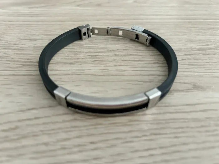 Bracelet Noir Neuf - photo numéro 3