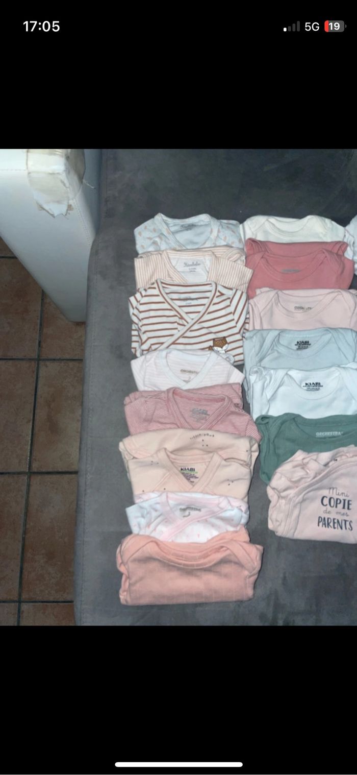 Lot de 21 bodies de différentes marques - photo numéro 2