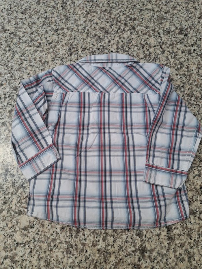 H&M : ensemble chemise & jean (86) - photo numéro 4
