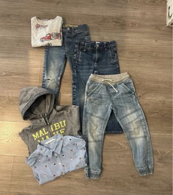 Lot vêtements 
