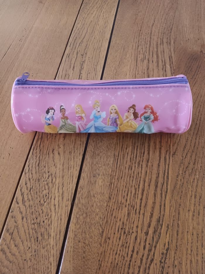 Trousse scolaire Disney