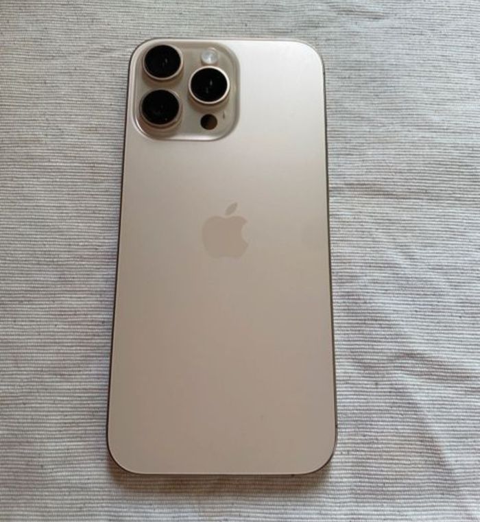 iPhone 16 pro max - photo numéro 8