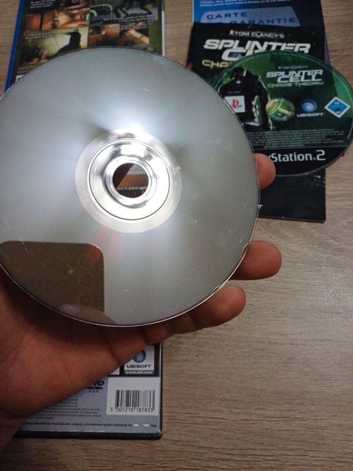 Solinter Cell - Chaos Theory + DVD Bonus - Playstation 2 - photo numéro 10