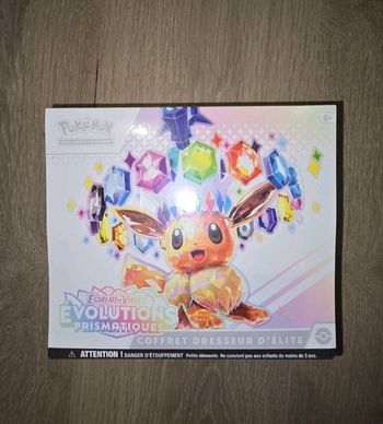 Pokemon etb coffret dresseur d'élite 8.5 evolutions prismatiques 