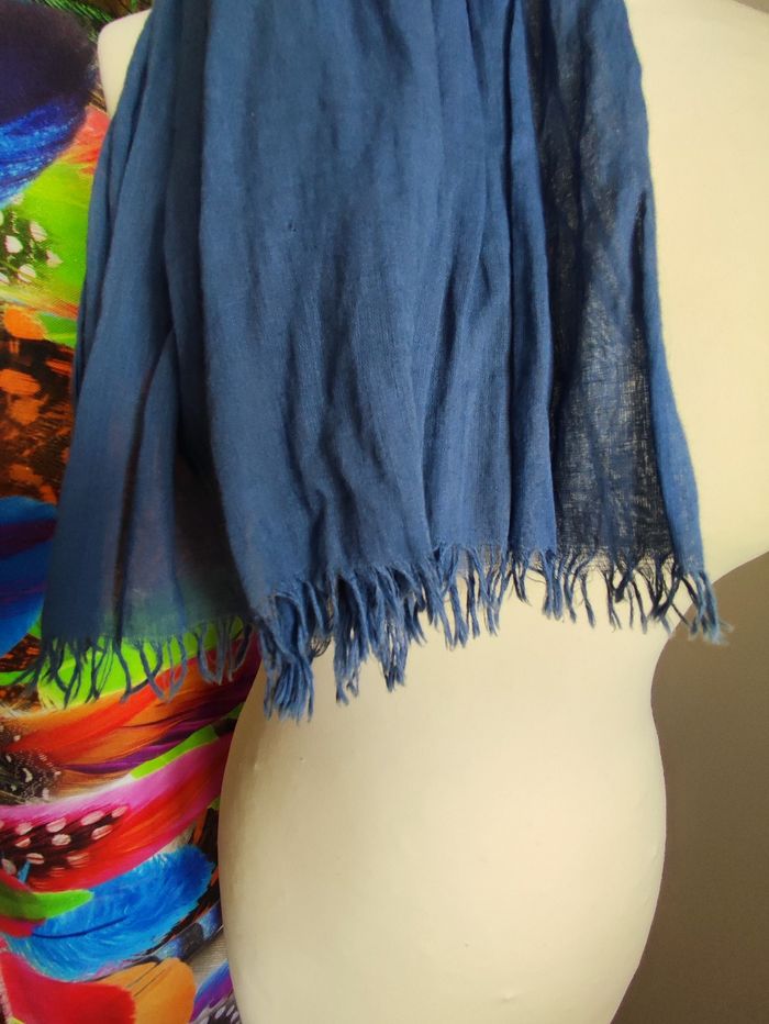 Foulard Bleu Mixte Mi-saison - photo numéro 2