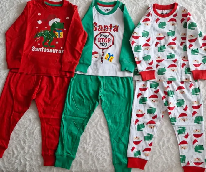 Lot pyjamas - photo numéro 5