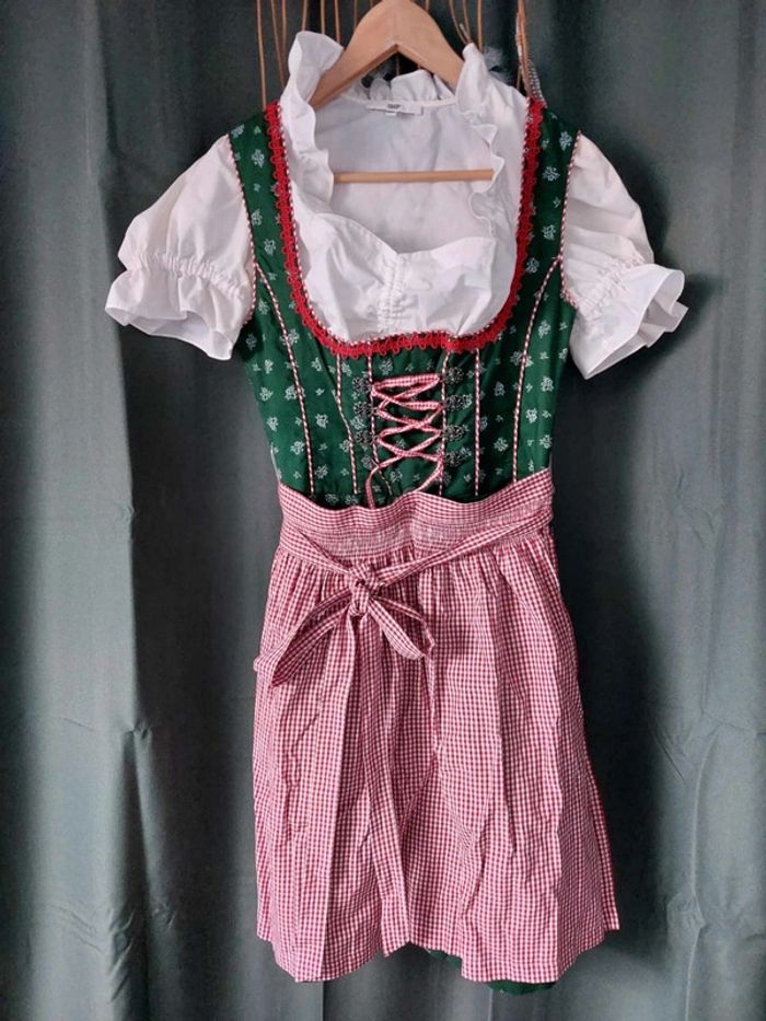 Dirndl, robe octoberfest